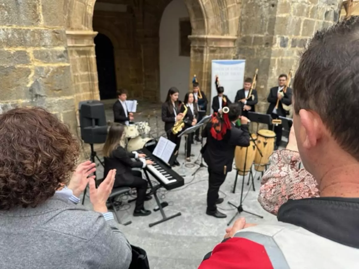 Artesanía, tradición y sabor se dieron cita en la trigésima quinta edición del certamen de quesos asturianos - 1