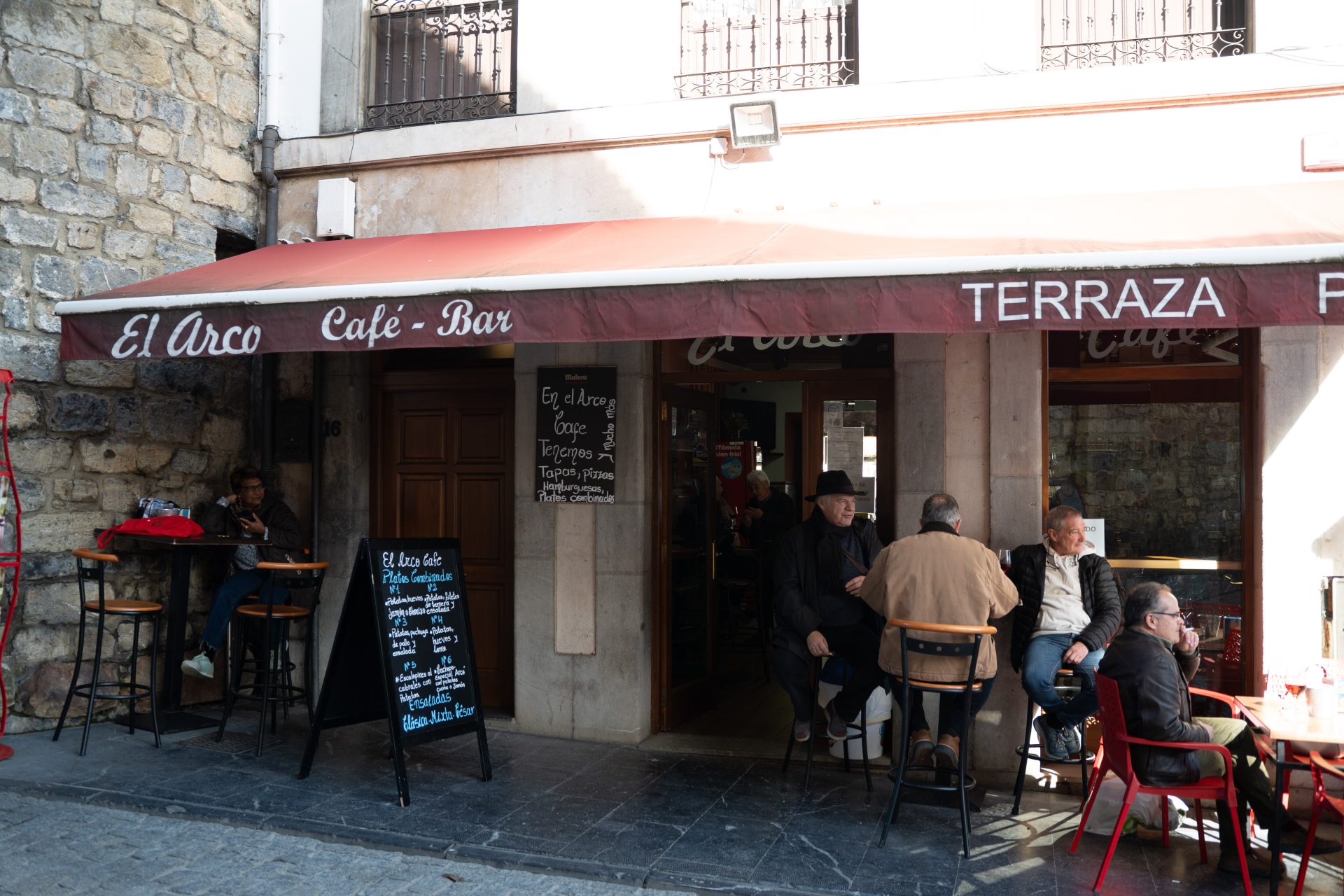 Café Bar El Arco