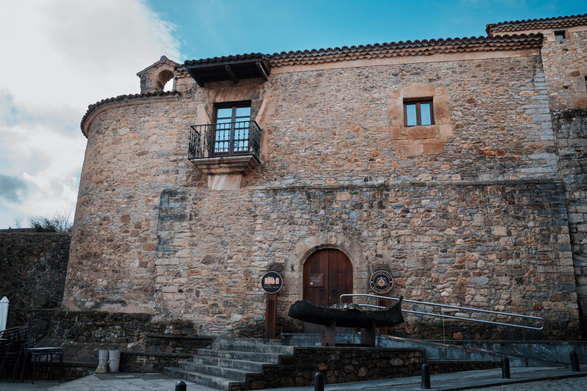 Palacio y Torre de Valdés-Salas